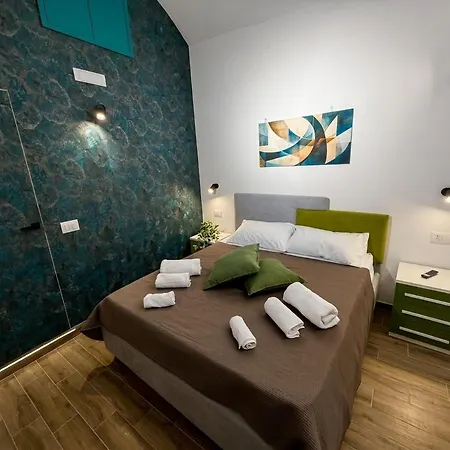 Casetta Scugnizzo Feriehus *
